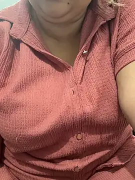 Preet Kaur 69 online show from May 5, 2026, 5:32 pm