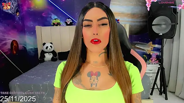 Nella Dolls online show from November 25, 2025, 10:43 pm