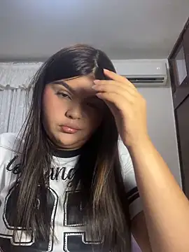 Lia sexx online show from September 29, 2025, 12:10 pm