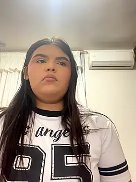 Lia sexx online show from October 13, 2025, 7:03 pm