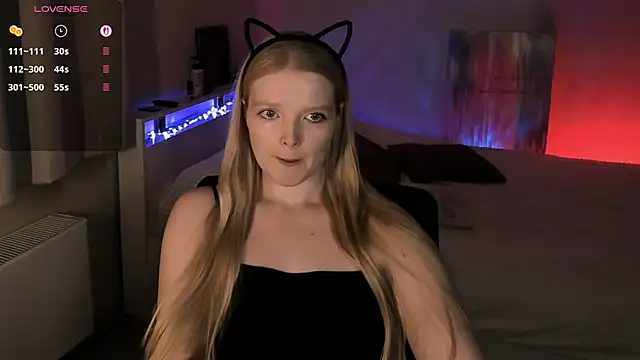 Snapshot of Ssweet_annie chatting on June 6, 2026, 6:56 pm Ssweet annie online show from June 6, 2026, 6:56 pm