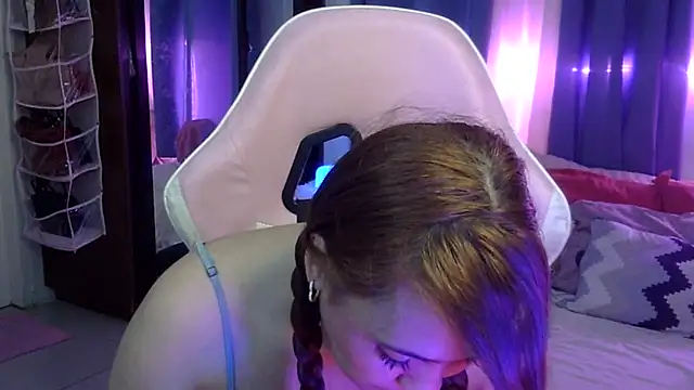 yourbabe Brielle online show from September 21, 2025, 11:45 am