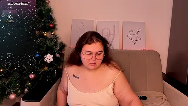 Curvy Jane online show from December 15, 2024, 6:07 am