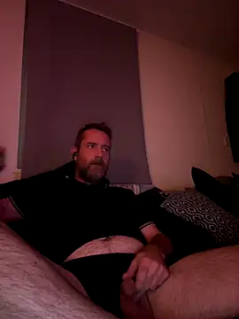 niceone888 online show from September 11, 2025, 10:43 pm