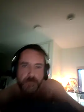 niceone888 online show from December 19, 2025, 3:24 am