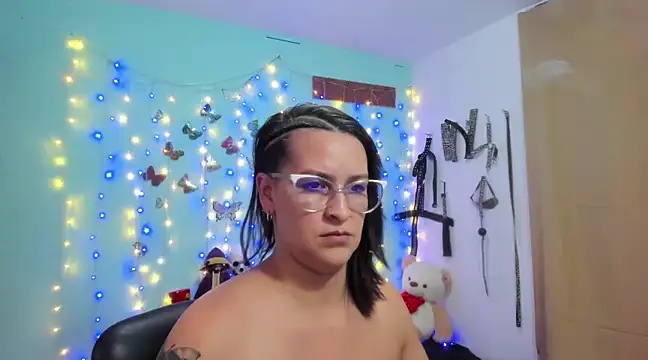 Snapshot of Britney_taylor_ chatting on December 6, 2024, 5:53 am Britney taylor online show from December 6, 2024, 5:53 am