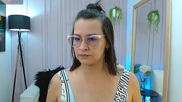 Snapshot of Britney_taylor_ chatting on December 28, 2024, 5:46 pm Britney taylor online show from December 28, 2024, 5:46 pm