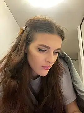 little belucci online show from February 2, 2025, 7:46 pm