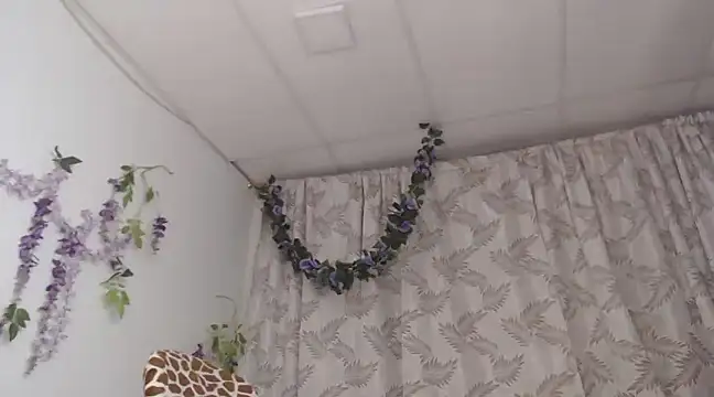 valquiria sirgun online show from March 4, 2025, 9:40 am