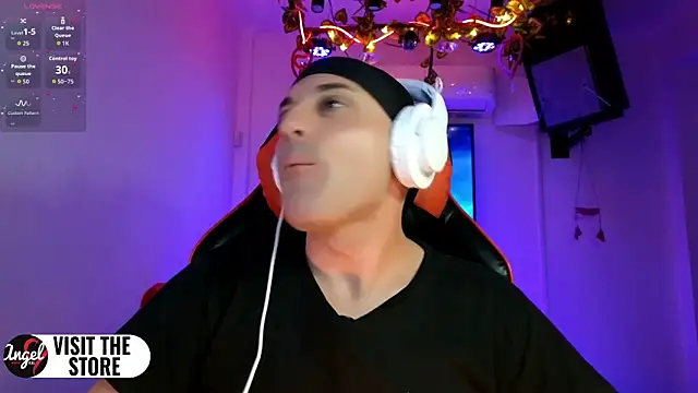 smangels online show from April 15, 2026, 5:03 am