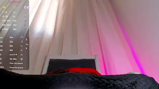 Snapshot of ADELINA_CONTE chatting on November 7, 2025, 1:22 pm ADELINA CONTE online show from November 7, 2025, 1:22 pm