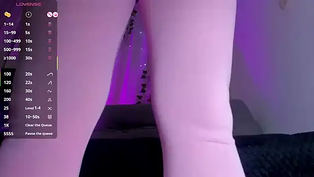 Snapshot of ADELINA_CONTE chatting on December 16, 2025, 1:27 pm ADELINA CONTE online show from December 16, 2025, 1:27 pm