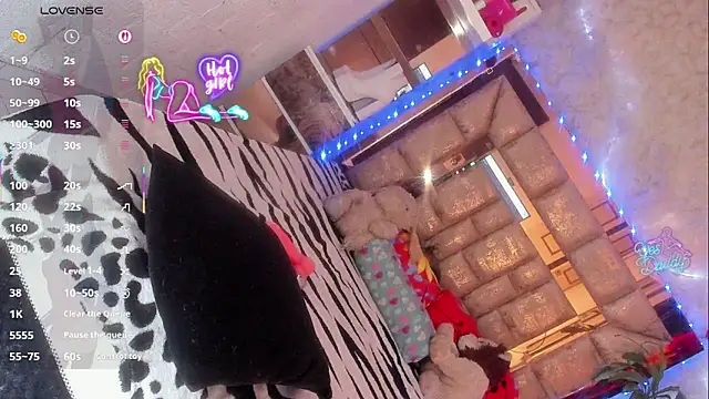 Sofia waltonx online show from April 20, 2026, 2:09 pm