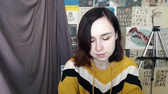 VeryVeryVeryShy  online show from February 7, 2025, 6:45 am