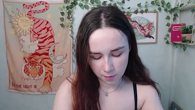 Snapshot of VeryVeryVeryShy_ chatting on June 12, 2026, 5:39 am VeryVeryVeryShy online show from June 12, 2026, 5:39 am