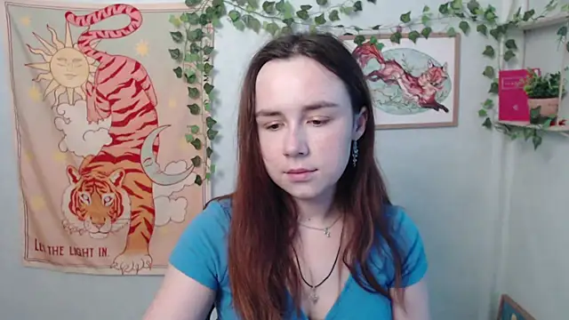 Snapshot of VeryVeryVeryShy_ chatting on June 26, 2026, 5:34 am VeryVeryVeryShy online show from June 26, 2026, 5:34 am