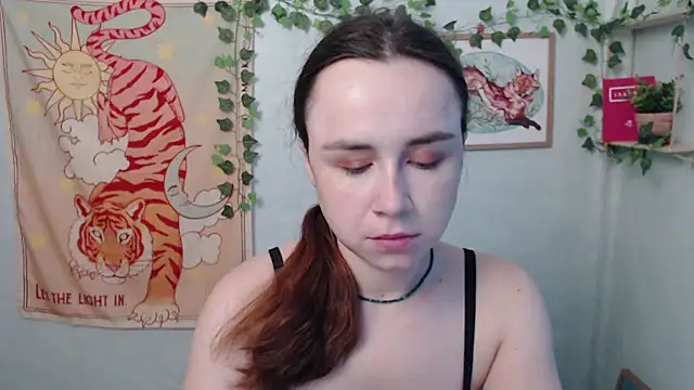Snapshot of VeryVeryVeryShy_ chatting on July 15, 2026, 5:45 am VeryVeryVeryShy online show from July 15, 2026, 5:45 am