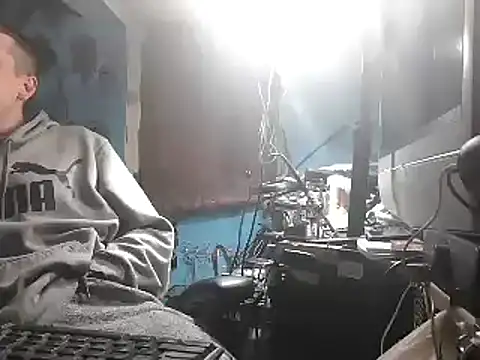 Snapshot of faded206 chatting on December 10, 2024, 4:06 pm faded206 online show from December 10, 2024, 4:06 pm