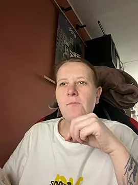 wetgerman 2 online show from April 17, 2026, 2:09 pm