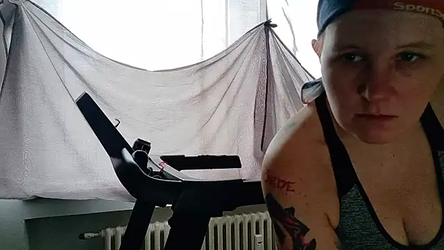 wetgerman 2 online show from April 20, 2026, 11:02 am