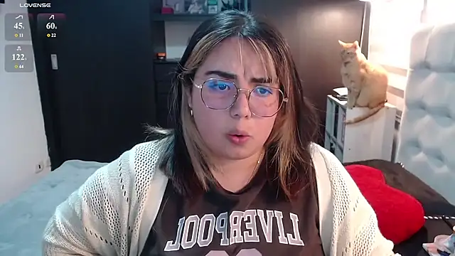 yini angel online show from June 18, 2026, 11:09 pm