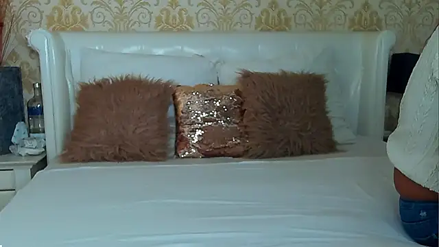 GiannaElliss online show from December 29, 2024, 4:48 am