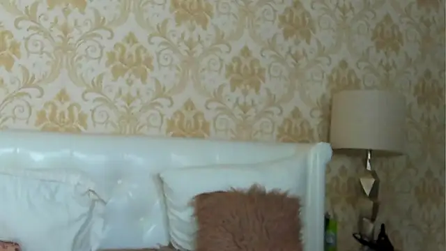 GiannaElliss online show from January 20, 2025, 7:15 am