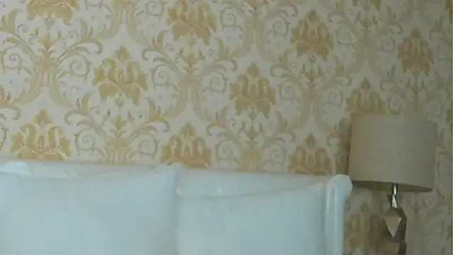 GiannaElliss online show from February 11, 2025, 7:44 am