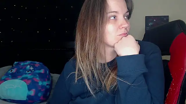 ToxicLilly online show from December 19, 2024, 8:34 am