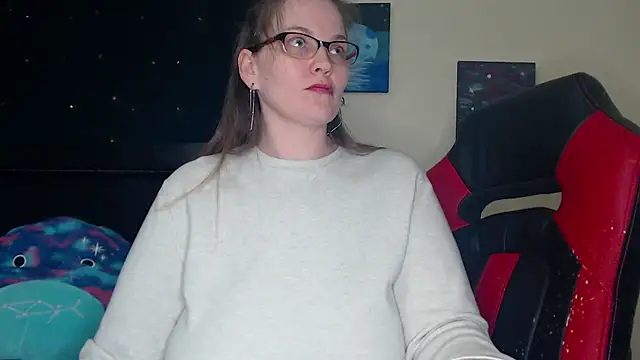 ToxicLilly online show from January 2, 2025, 12:13 pm