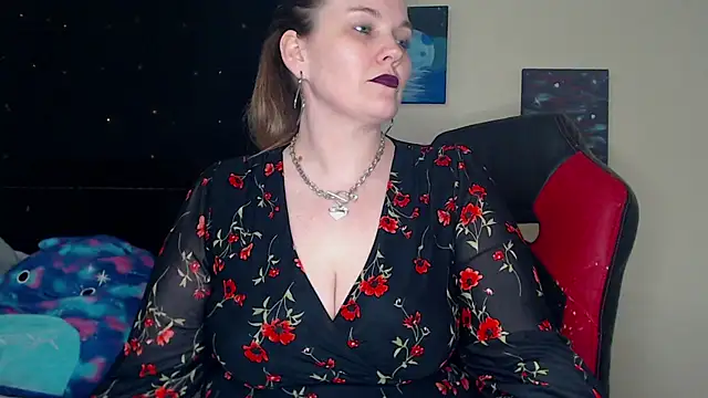 ToxicLilly online show from January 5, 2025, 7:49 am