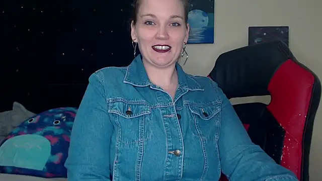 ToxicLilly online show from January 6, 2025, 11:51 am