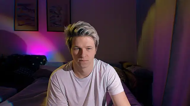 Breston Sweet online show from September 23, 2025, 7:06 pm