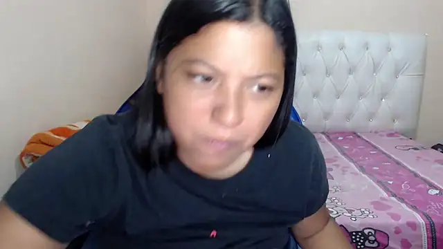 Leylafourniert online show from November 22, 2025, 10:31 pm