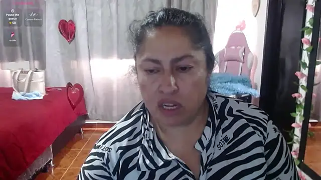 Keyla01  online show from February 17, 2025, 6:48 pm