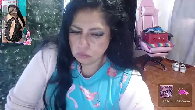 Keyla01  online show from March 7, 2025, 1:29 pm