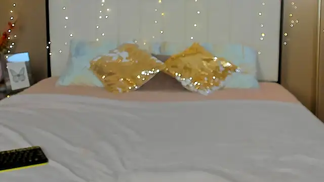 Snapshot of mailymilf chatting on November 30, 2025, 1:15 pm mailymilf online show from November 30, 2025, 1:15 pm