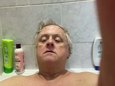 Snapshot of bigbadjon69 chatting on January 29, 2025, 1:07 pm bigbadjon69 online show from January 29, 2025, 1:07 pm