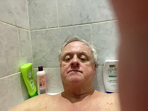 Snapshot of bigbadjon69 chatting on February 1, 2025, 2:24 pm bigbadjon69 online show from February 1, 2025, 2:24 pm