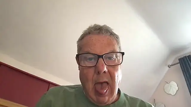 Snapshot of Oldpistolpete chatting on March 14, 2025, 5:02 pm Oldpistolpete online show from March 14, 2025, 5:02 pm