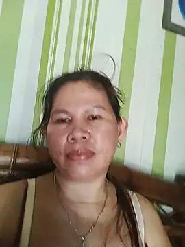 simplewild mom online show from June 19, 2026, 5:34 am