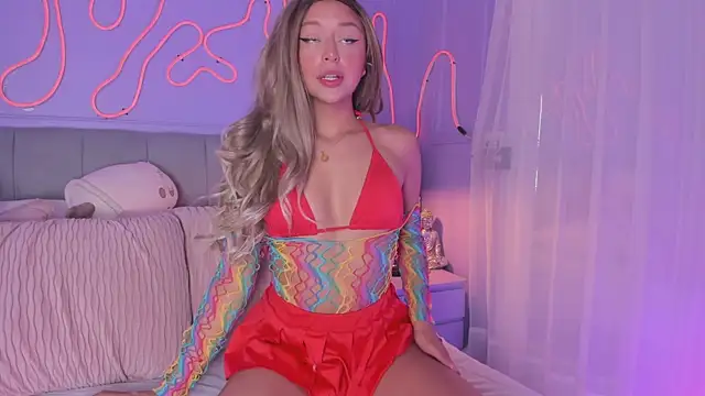 Sofly s online show from October 10, 2025, 12:04 pm