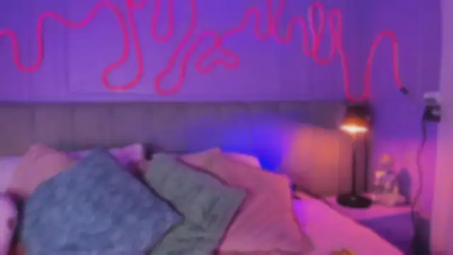 Sofly s online show from February 9, 2026, 11:58 am