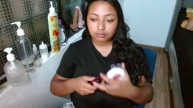 tatiana wd online show from November 2, 2025, 2:03 am