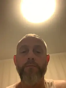 Snapshot of GHsveter chatting on March 1, 2026, 10:34 pm GHsveter online show from March 1, 2026, 10:34 pm