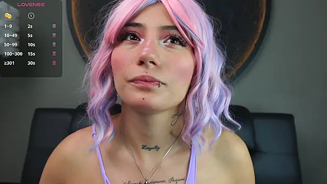 Snapshot of miss_sharlotte18 chatting on February 17, 2026, 6:03 pm miss sharlotte18 online show from February 17, 2026, 6:03 pm