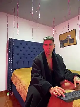 Daiki Jack online show from January 8, 2025, 4:33 pm