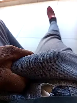 chef-dudi012 online show from December 3, 2025, 7:38 am