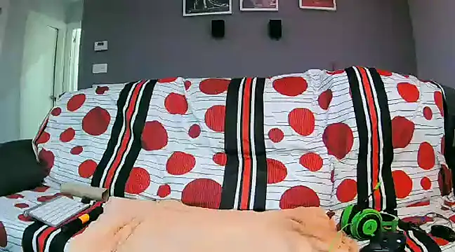 txan9876 online show from February 2, 2025, 4:22 pm