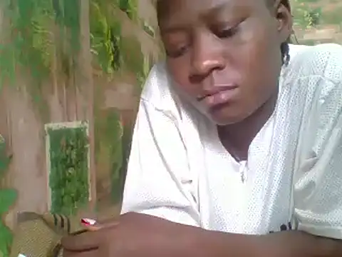 CandyLovesU2 online show from September 13, 2025, 9:53 am